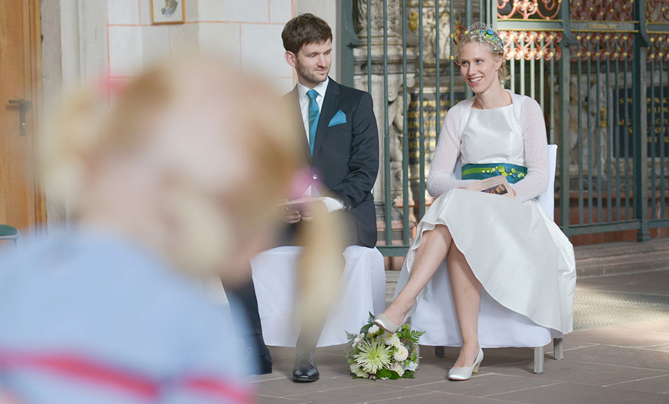 Hochzeitsfoto Brautpaar in Kirche
